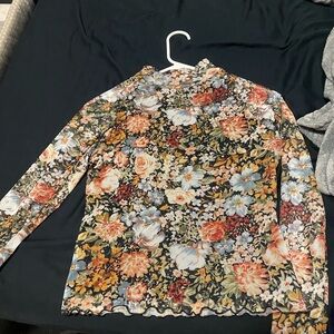 Viral floral mesh top